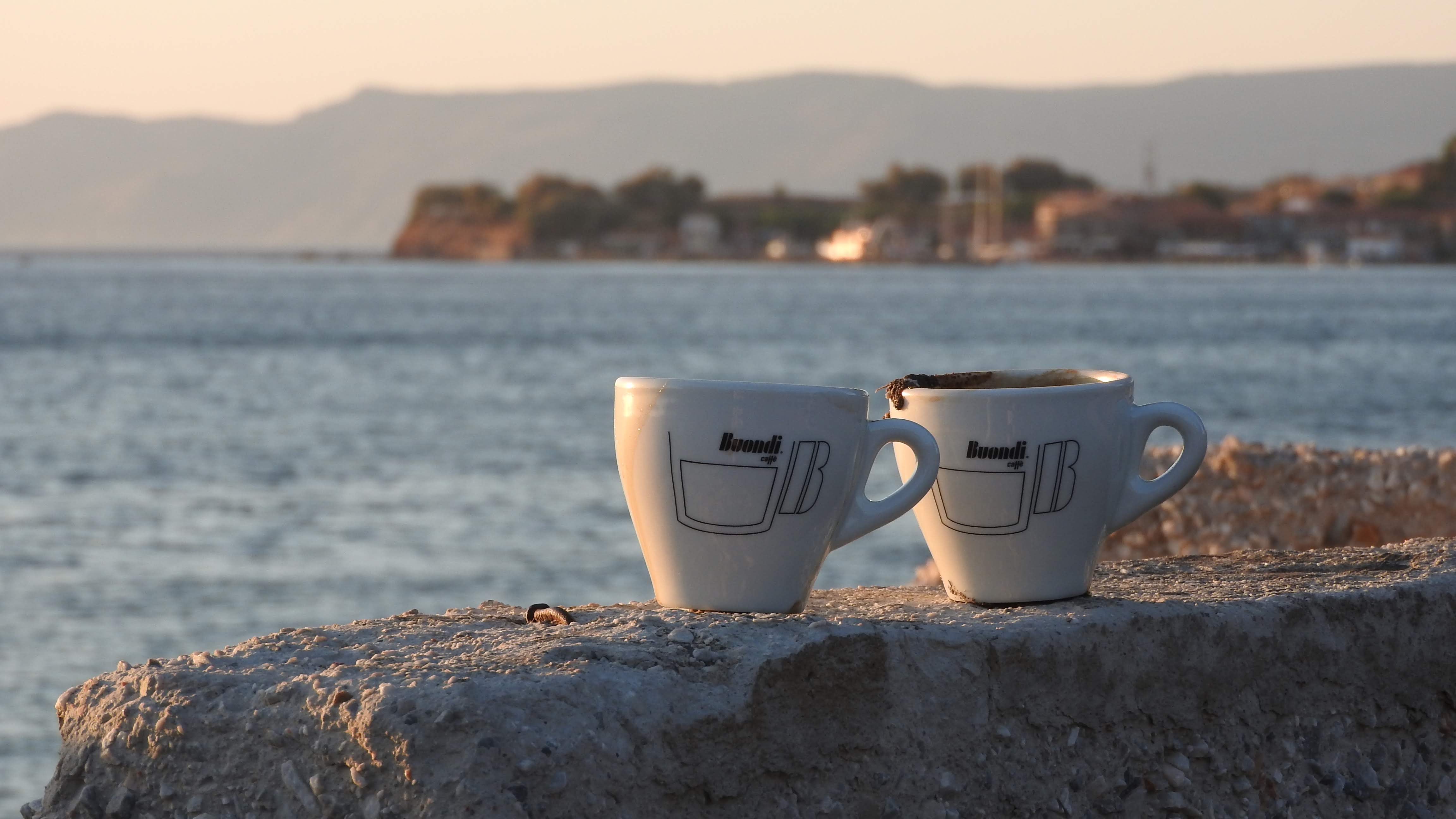 Kaffee am Meer